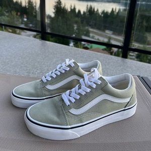 Desert Sage Old Skool Vans!